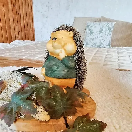 Confortable / 70 M² / Superbe Jardin Apartment Pouxeux