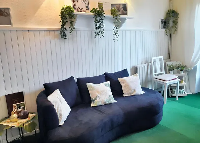 Confortable / 70 M² / Superbe Jardin Apartmán *